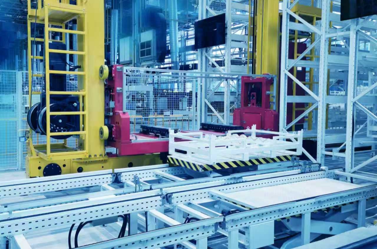 Heavy-duty stacker crane